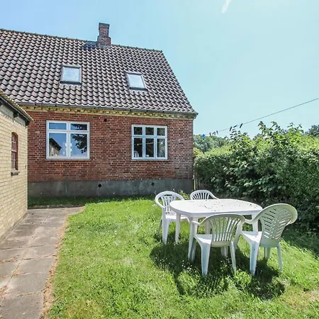 2 Bedroom Beautiful In Samso *
